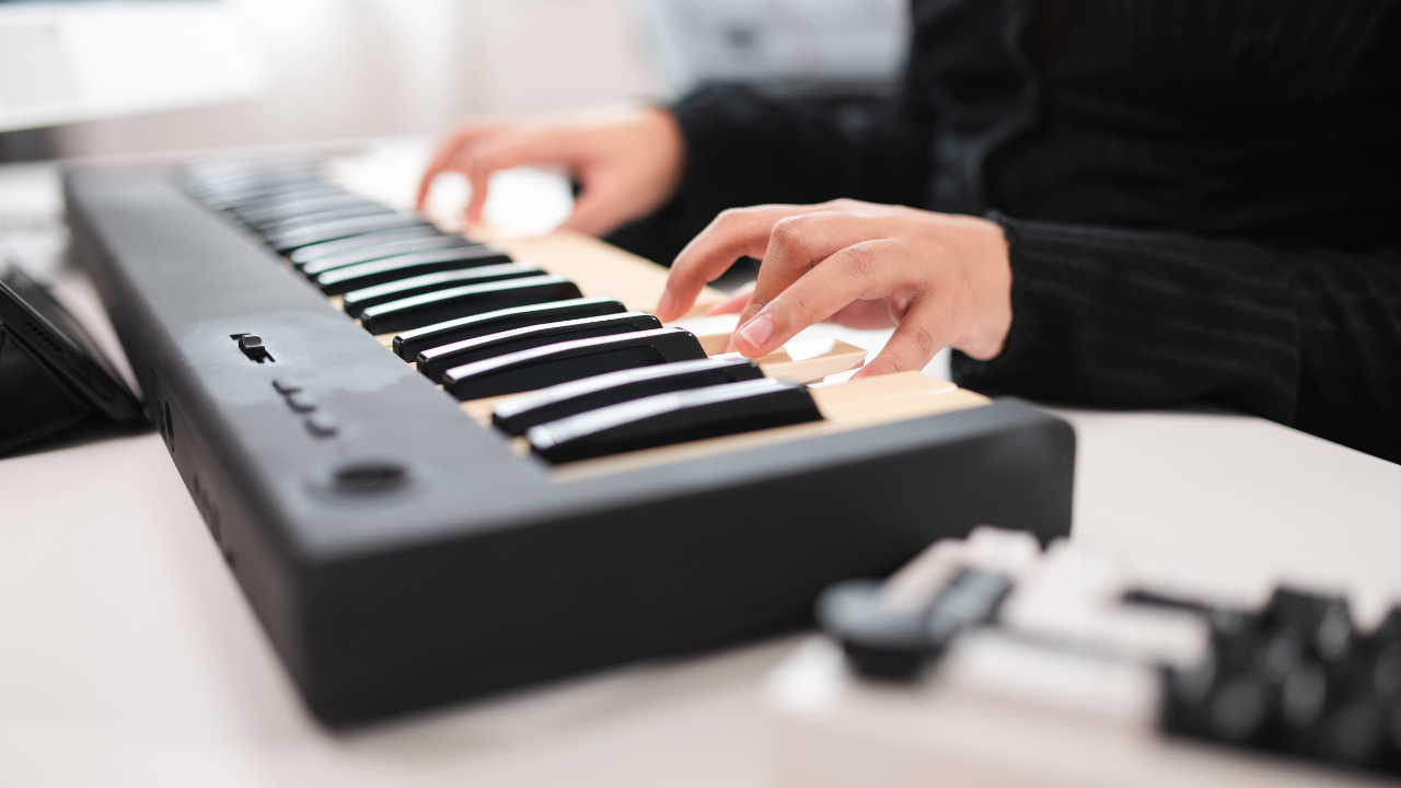 コード進行を覚えて自分だけの楽曲作りに活かそう