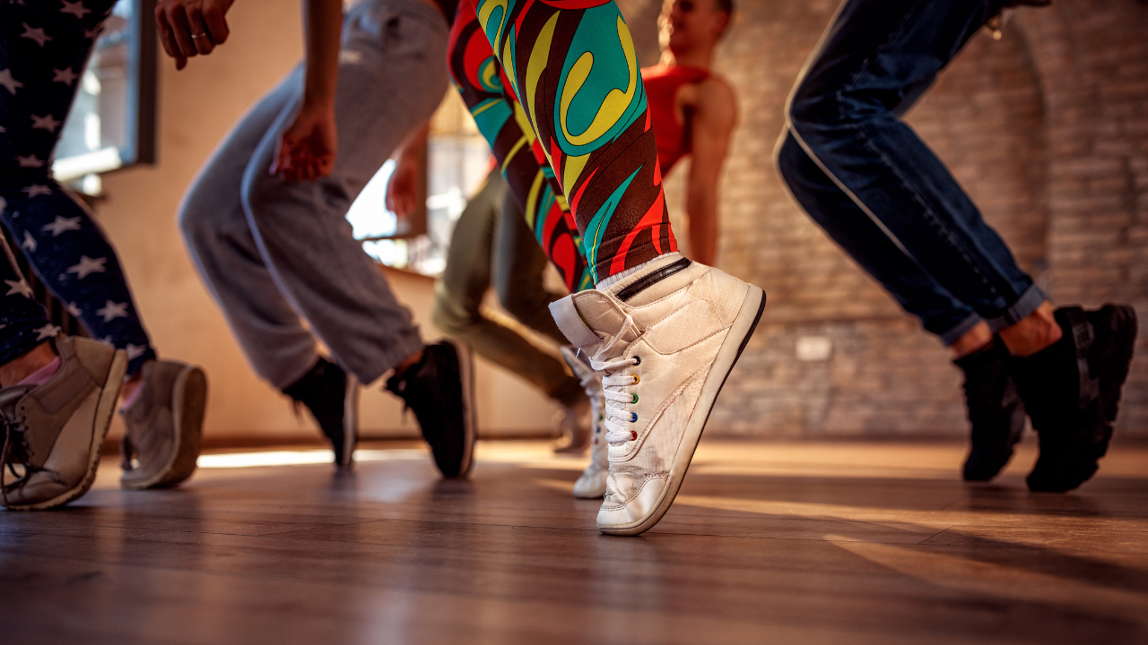 ジャズダンスの特徴とは？ヒップホップとの違いや種類について紹介