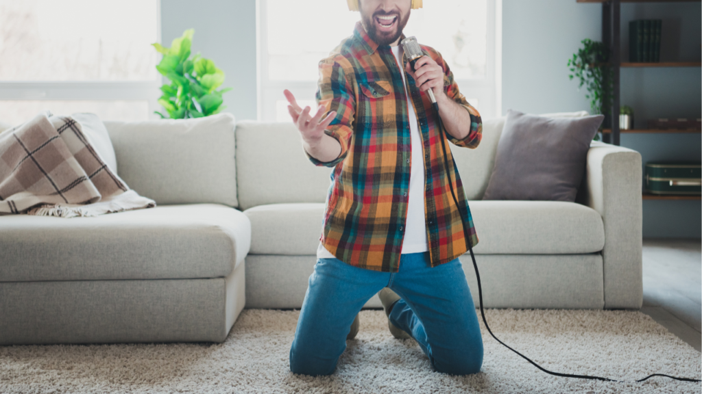 ダミ声の出し方とは？治し方やハスキーボイスとの違いについても紹介