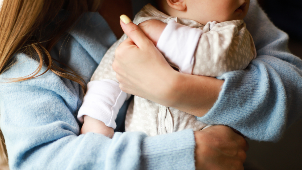 首が座っていない赤ちゃんにやってはいけないこと