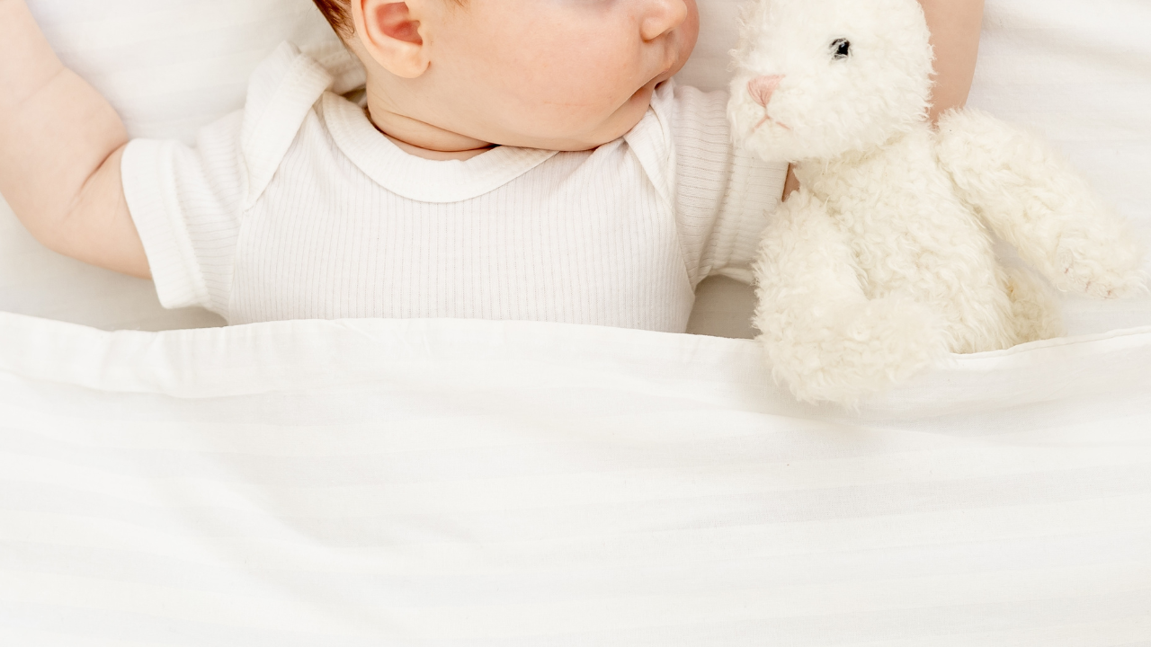 赤ちゃん（新生児）がゲップしないで寝るのは問題ない？対処法を紹介