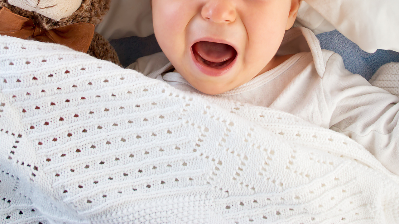 赤ちゃん（新生児）がなかなか寝ないときの原因は？
