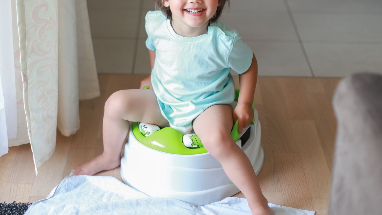 トイレトレーニング(トイトレ)はいつから始める?