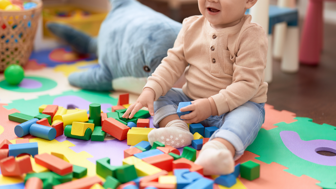 テアトルアカデミーには赤ちゃんの成長を伸ばすレッスンがたくさん