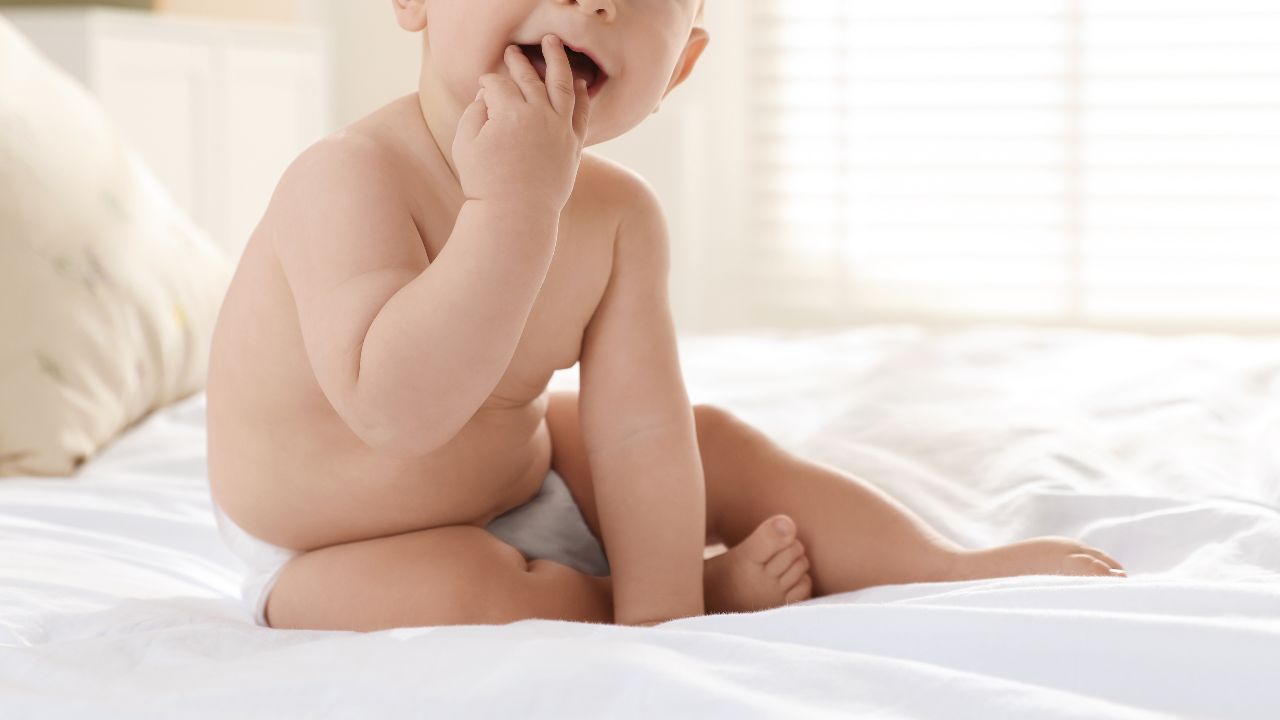 生後6ヶ月の赤ちゃんの発育・発達状態