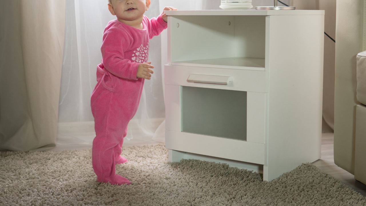 生後8ヶ月の赤ちゃんの発育・発達状態