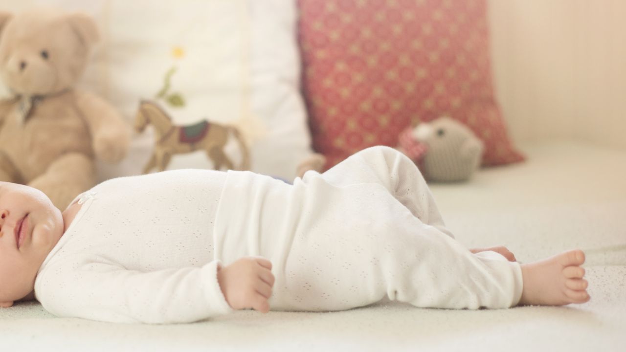 生後9ヶ月の赤ちゃんの睡眠時間