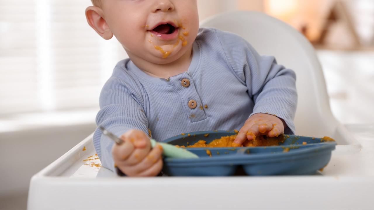 赤ちゃんの手づかみ食べはいつからいつまで?