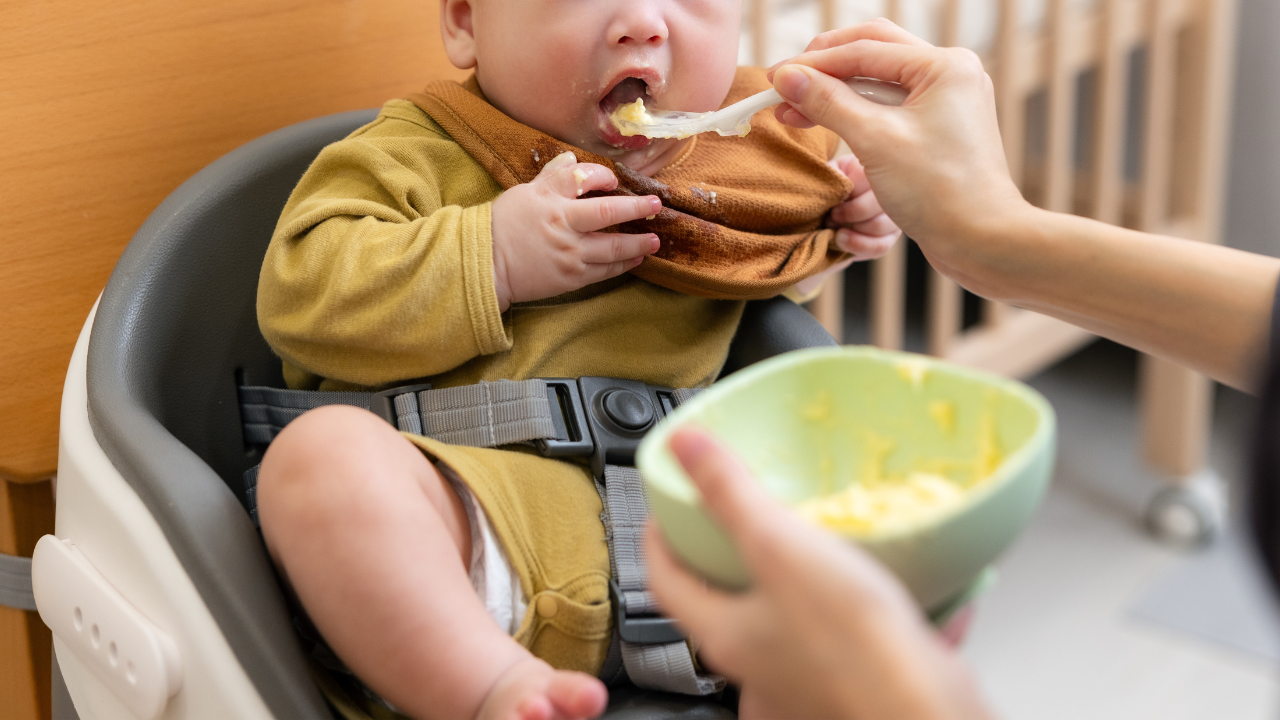 生後10ヶ月の赤ちゃんの離乳食やミルクの量