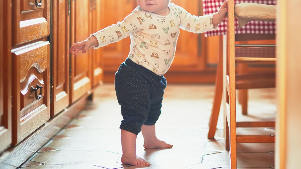 生後11ヶ月のさまざまな成長を見守ろう