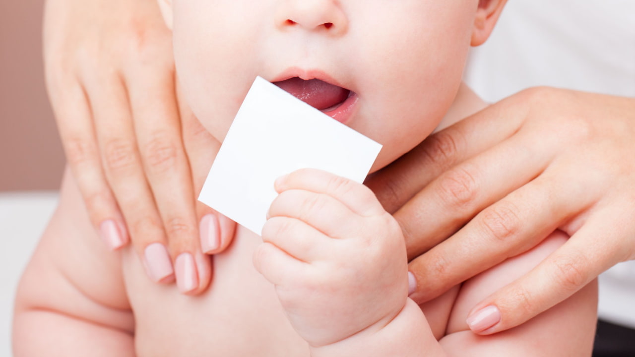 選び取りカードで赤ちゃんの将来を占ってみよう!