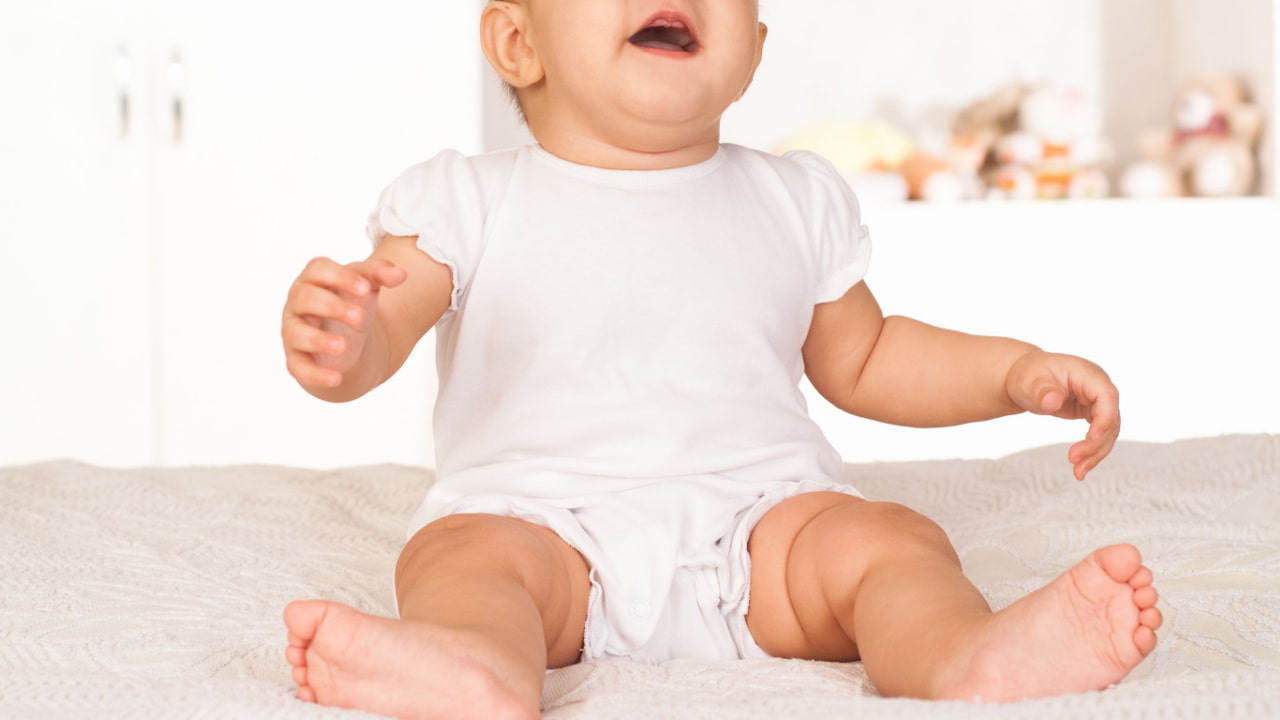 生後5〜6ヶ月は五感が急速に発達する時期!外の刺激を取り入れて感性を育てよう