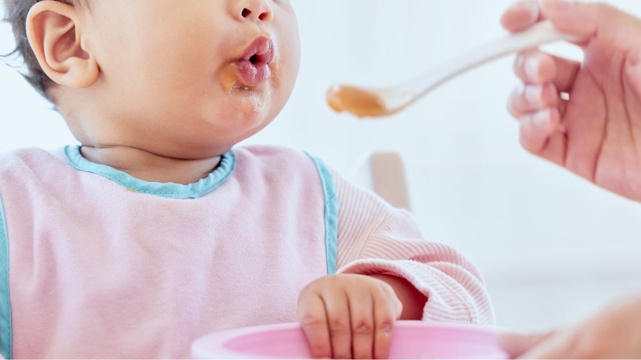 赤ちゃんの離乳食を進める基本ステップ