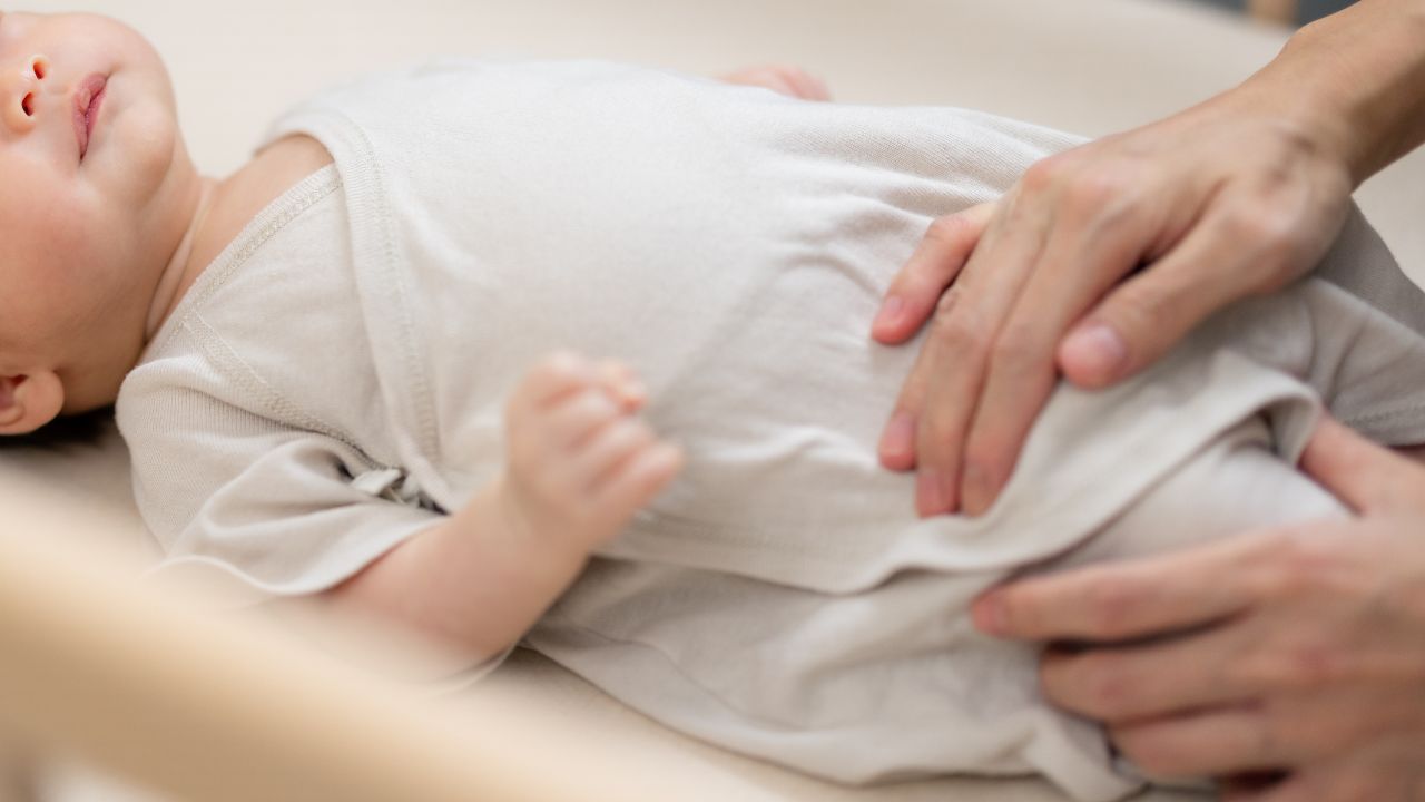 赤ちゃんの便秘とおならの関係とは？すぐに試せる便秘解消法も紹介