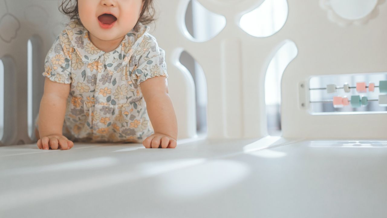 赤ちゃんの成長状態に合わせたレッスンが受けられるテアトルアカデミー