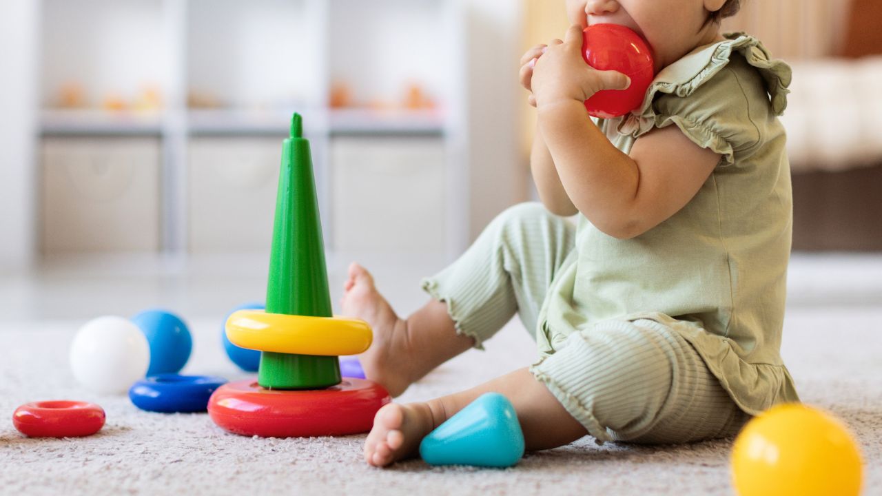 赤ちゃんの成長過程【遊び編】