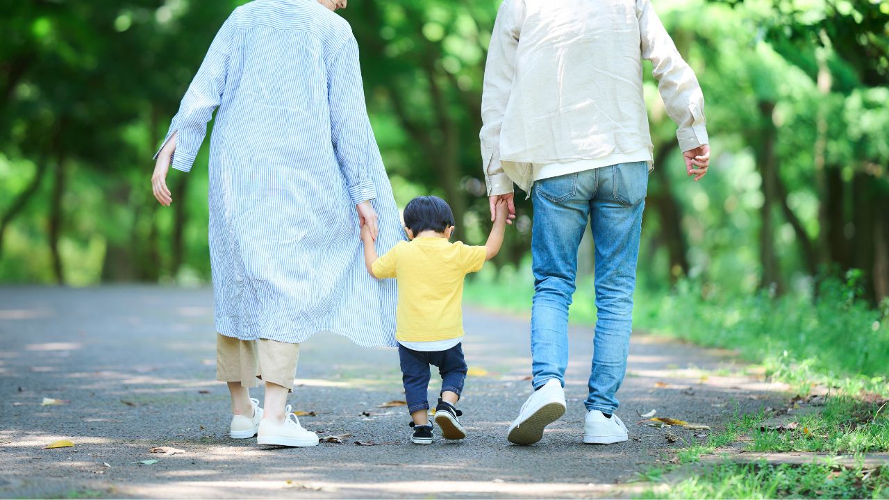 子育てQ&A！赤ちゃんの発達段階や関わり方などの疑問にお答え！